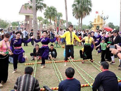 Để văn hóa dẫn đường cho du lịch