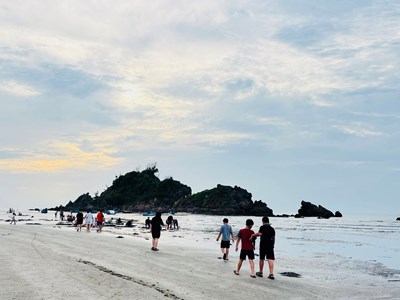 Hết cao điểm nghỉ lễ, dòng khách du lịch sẽ đi đâu?