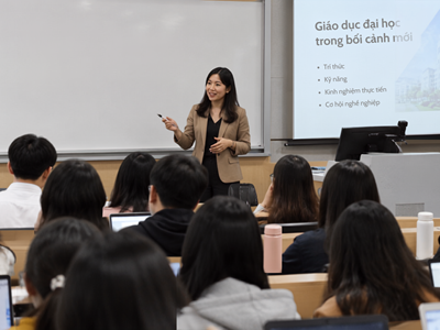 Cử nhân có được đứng lớp đại học?