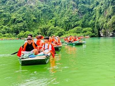 Cuộc đua mới của ngành du lịch: Làm sao để được cả du khách lẫn AI lựa chọn