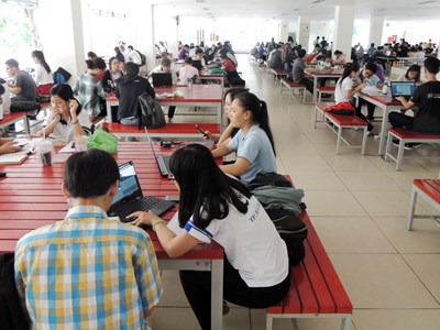 Người trẻ ngày càng phụ thuộc vào trí tuệ nhân tạo