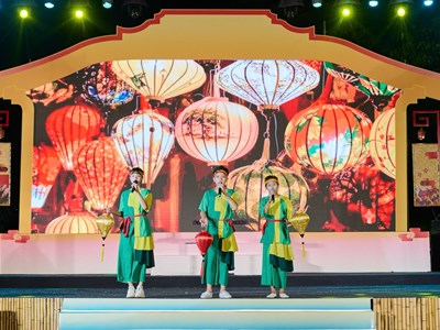 Đánh thức tiềm năng văn hóa vì mục tiêu tăng trưởng hai con số: Di sản Hội An nuôi người, giữ nghề