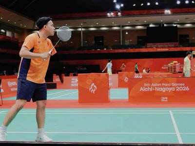 Từ sân trường đến màu áo Việt Nam