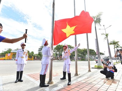 Lễ thượng cờ Đại hội Thể thao học sinh Đông Nam Á lần thứ 13