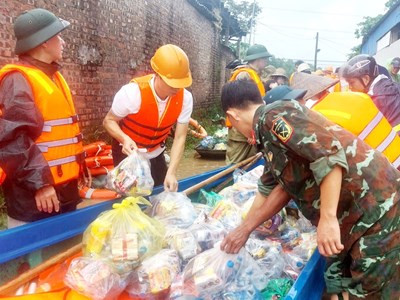 Công tác cứu trợ: Cần giữ trái tim nóng và cái đầu lạnh