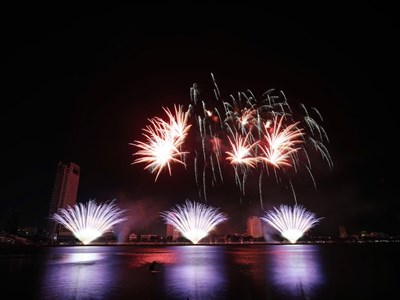 Thúc đẩy công nghiệp văn hóa từ lễ hội pháo hoa