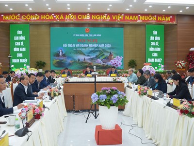 Lâm Đồng: Chủ tịch tỉnh đối thoại với doanh nghiệp