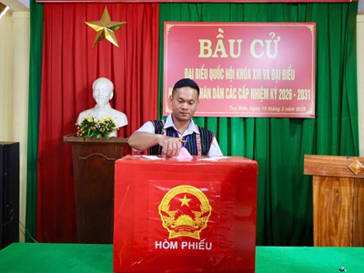 Lâm Đồng: Hơn 2,7 triệu cử tri đi bầu cử