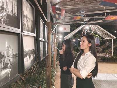 Lâm Đồng: Khai mạc triển lãm ảnh nghệ thuật “Ký ức các thành phố”