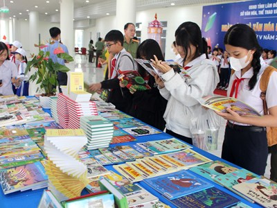 Lâm Đồng: Phát động Ngày Sách và Văn hóa đọc Việt Nam