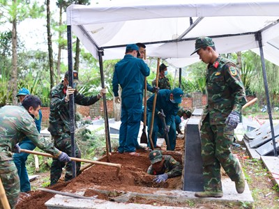 Lâm Đồng: Hoàn thành sớm việc lấy mẫu hài cốt liệt sĩ
