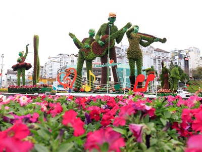 Lâm Đồng: Khẩn trương triển khai công tác chuẩn bị cho Festival Hoa Đà Lạt
