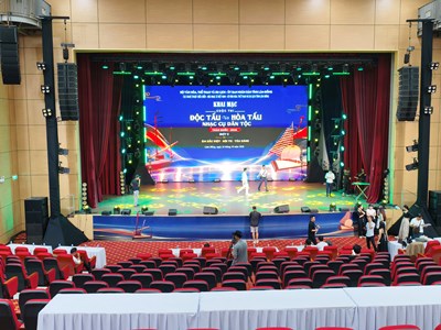 Sẵn sàng cho Lễ khai mạc “Cuộc thi Độc tấu và Hòa tấu nhạc cụ dân tộc toàn quốc”