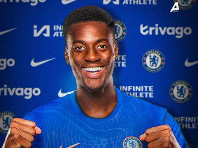 CHÍNH THỨC: Tosin Adarabioyo gia nhập Chelsea
