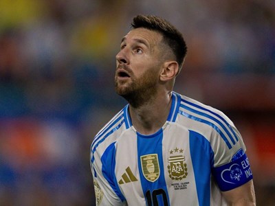 ĐT Argentina nhận tổn thất cực lớn từ Messi