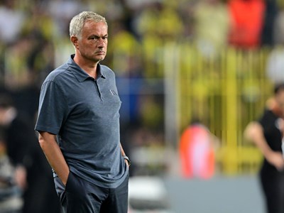 Vinicius hay Mbappe? Mourinho chỉ ngưỡng mộ duy nhất một cầu thủ tại Real