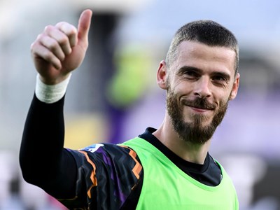 Rời xa MU, De Gea tiếp tục tỏa sáng rực rỡ