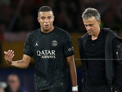 HLV PSG lần đầu lên tiếng vụ Mbappe chuyển tới Real