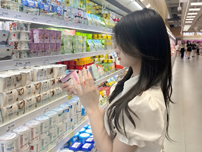  Người có giáo dục tốt thường không làm 3 điều này ở nơi đông người