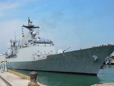 Tàu khu trục Hàn Quốc thăm hữu nghị TP Đà Nẵng