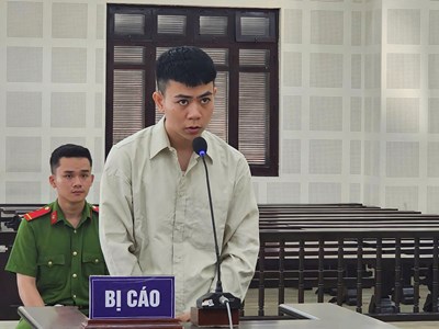 Tuyên phạt 8 năm tù đối với quản lý cấp trung trong đường dây lừa đảo chứng khoán quốc tế