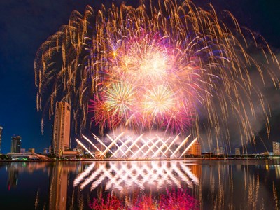 “Tinh hoa văn hóa” rực sáng bầu trời sông Hàn