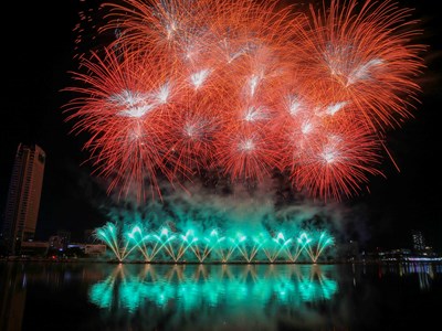 Việt Nam so tài Ba Lan trong đại tiệc sáng tạo