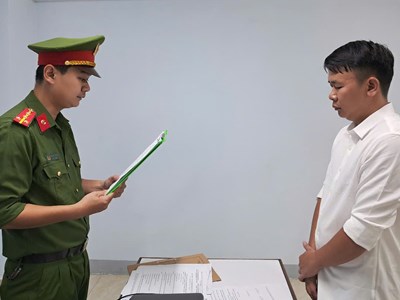 Khởi tố đối tượng lập website giả mạo lừa đảo hơn 3.000 người trên cả nước