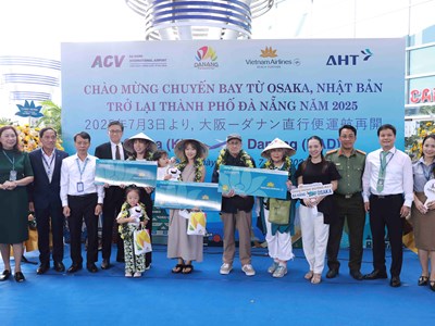 Đà Nẵng đón chuyến bay đầu tiên từ Osaka sau thời gian gián đoạn