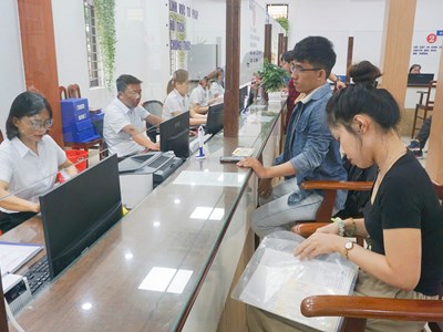 Bảo đảm cung cấp thủ tục hành chính và dịch vụ công trực tuyến thông suốt, hiệu quả