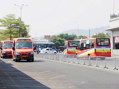 Đà Nẵng điều chỉnh tuyến xe buýt hỗ trợ cán bộ, công chức sau sáp nhập