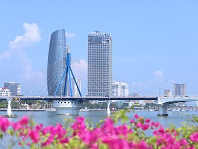 Đề nghị khen thưởng gương điển hình tiên tiến tại Đại hội Thi đua yêu nước TP lần thứ I