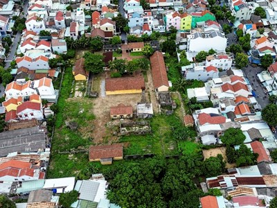 Khám phá “địa chỉ đỏ” trong lòng phố cổ