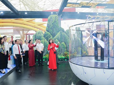 Đà Nẵng gây ấn tượng với gian trưng bày công nghệ tại Triển lãm Thành tựu đất nước