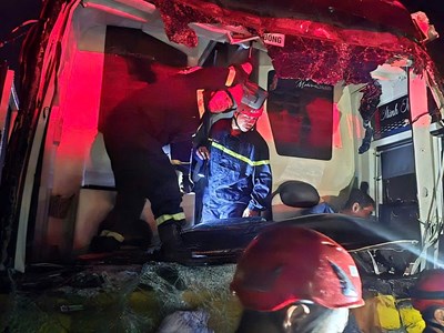 Tai nạn trên cao tốc Đà Nẵng - Quảng Ngãi, 5 người bị thương