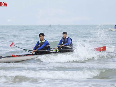 Khai mạc Giải đua thuyền Rowing biển vô địch các tay chèo xuất sắc quốc gia 2025