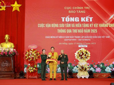 Bảo tàng Quân khu 5 tiếp nhận hơn 200 kỷ vật quý 