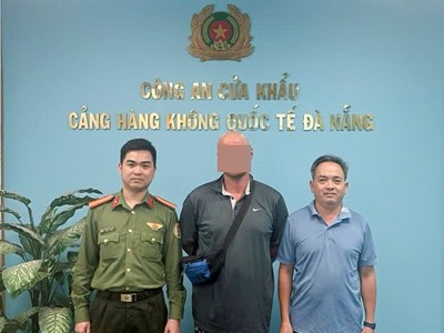Vi phạm luật giao thông, người nước ngoài bị trục xuất khỏi Việt Nam