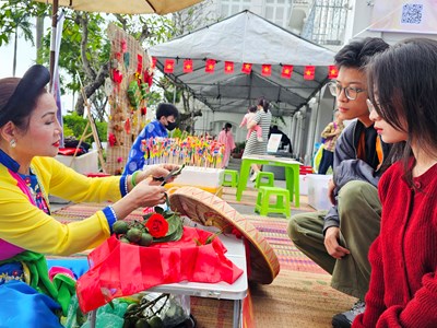 Sôi động lễ hội, kỳ vọng tăng trưởng du lịch ấn tượng