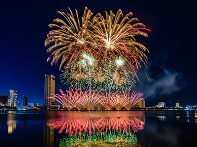 DIFF 2026: Lộ diện lịch thi đấu và giá vé các đêm pháo hoa