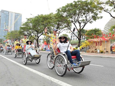 Đẩy mạnh nâng cao “chất và lượng” cho đội xích lô du lịch Đà Nẵng