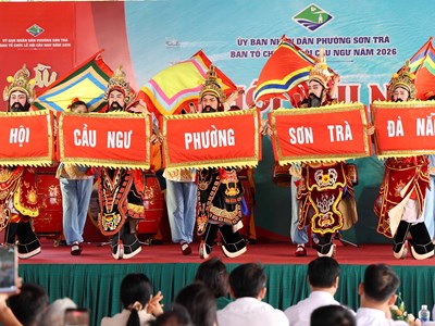 Rộn ràng khai hội Cầu ngư Sơn Trà 2026