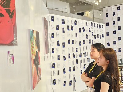 Sinh viên Đà Nẵng tổ chức triển lãm nhận diện nội dung “AI rác” trên mạng xã hội