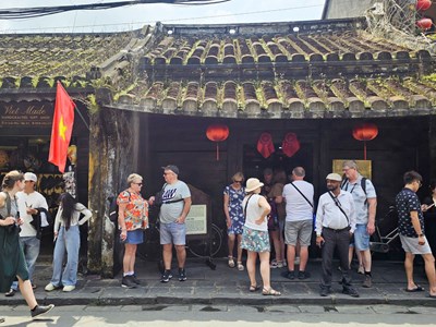 Đà Nẵng hút khách những tháng đầu năm, khẳng định sức bật điểm đến quốc tế