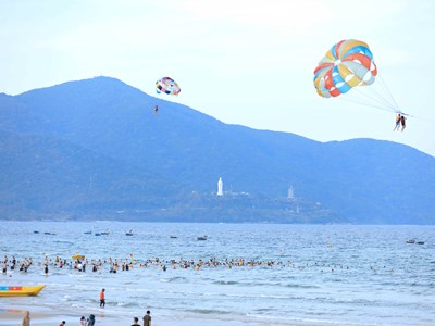 Đà Nẵng dẫn đầu điểm đến được du khách Việt tìm kiếm dịp “kỳ nghỉ kép”