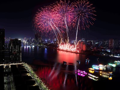 DIFF 2026: Đà Nẵng tiếp tục “cháy vé”, Đức và Macau tạo đại tiệc ánh sáng trên sông Hàn