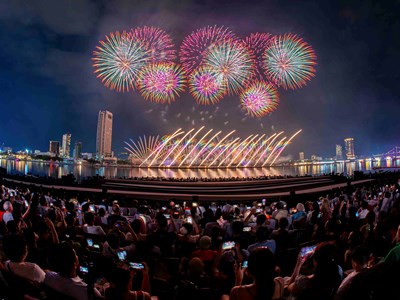 DIFF 2026 “cháy vé”, mở sớm khán đài A4 phục vụ khán giả
