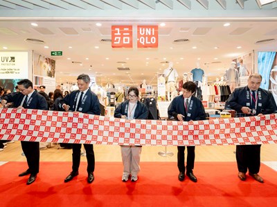 UNIQLO khai trương cửa hàng đầu tiên tại Đà Nẵng