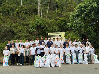 Lan tỏa phong trào “Green Weekend”, chung tay giữ xanh bán đảo Sơn Trà
