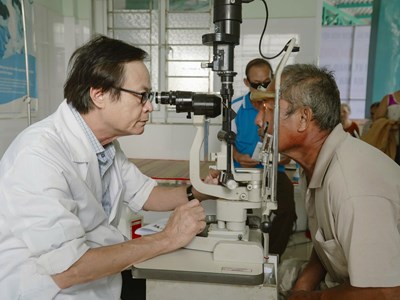 Hơn 4.100 người dân xã đảo Tam Hải được khám sức khoẻ miễn phí